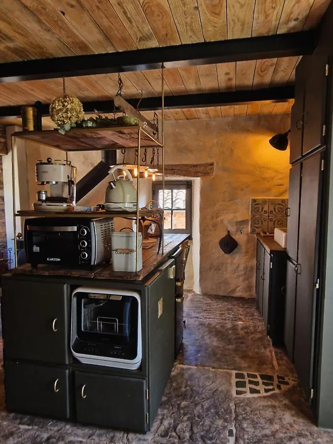 Reve Aveyron Villa Broquies 0*,